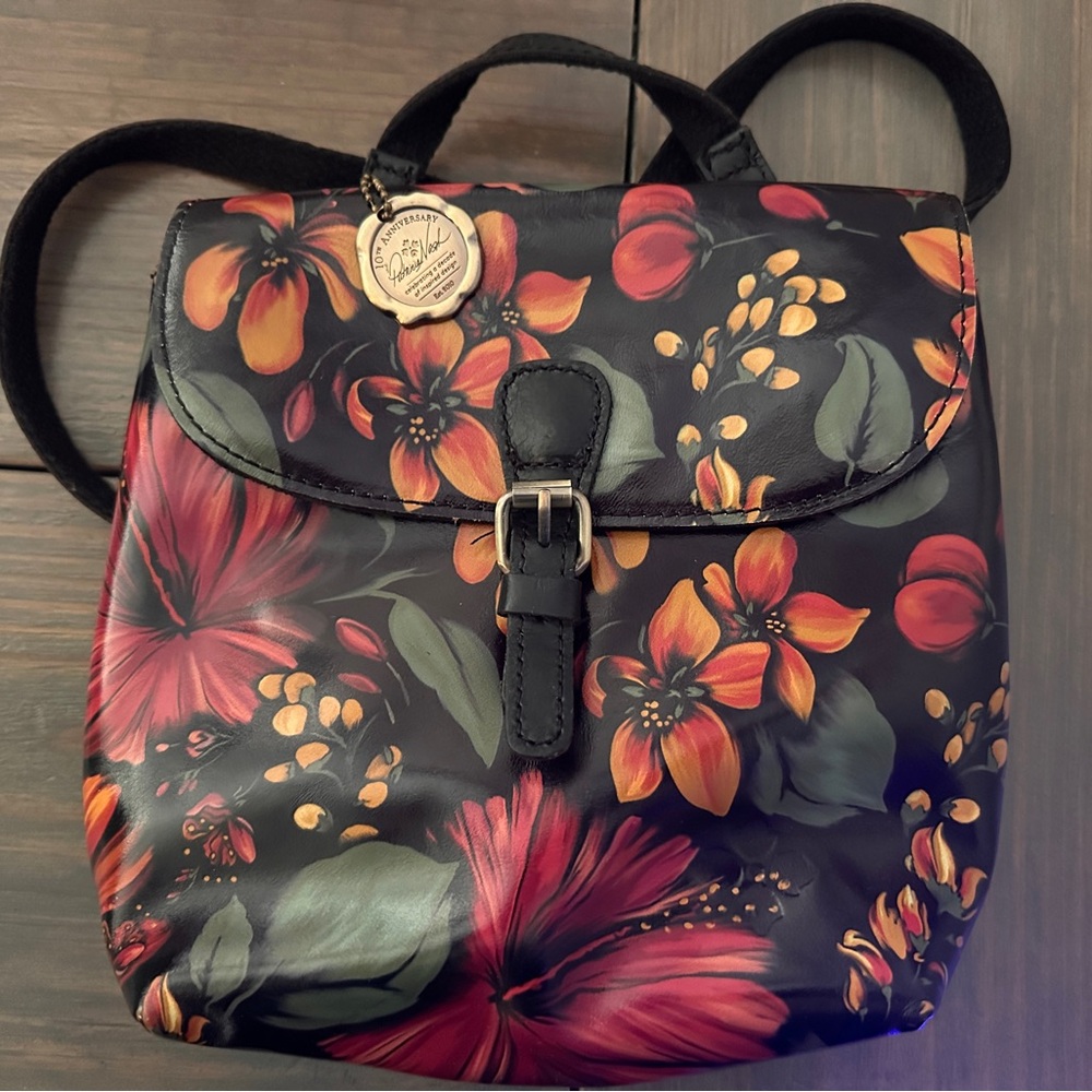 Patricia Nash 10th Anniversary
Multicolor Floral Convertible Leather
Backpack